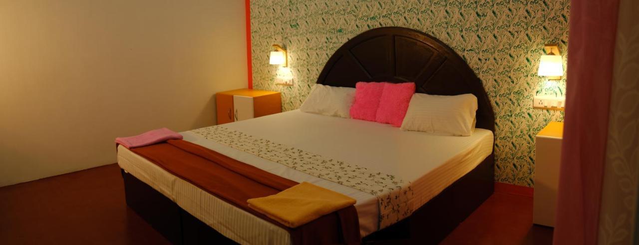 Marari Phoenix Beach Homestay Mararikulam Eksteriør bilde