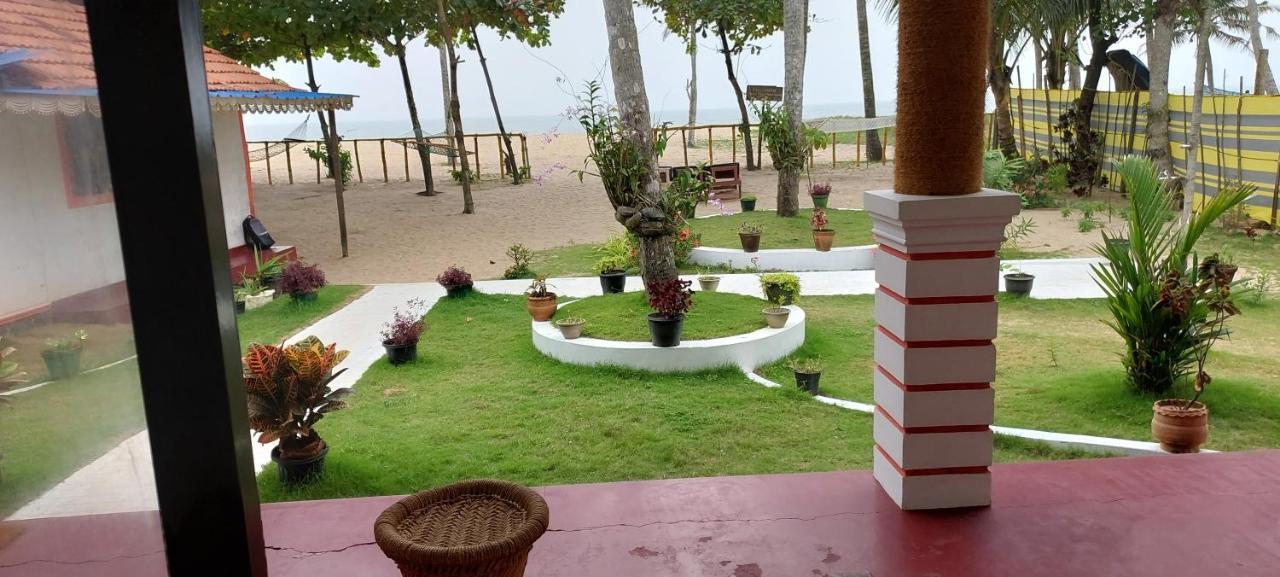 Marari Phoenix Beach Homestay Mararikulam Eksteriør bilde