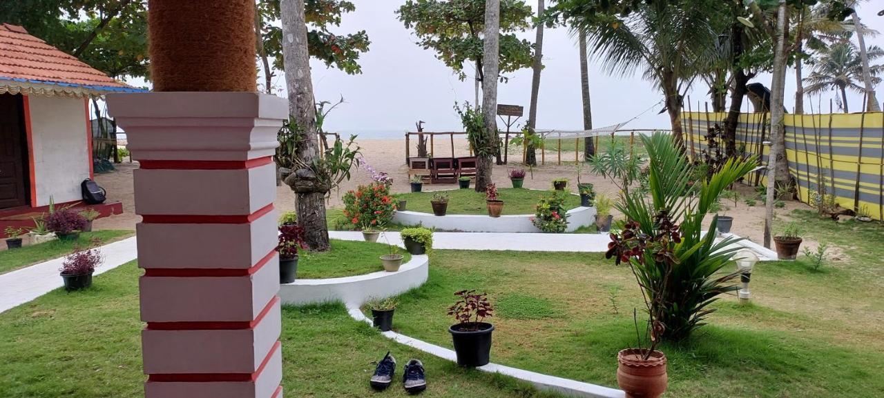 Marari Phoenix Beach Homestay Mararikulam Eksteriør bilde