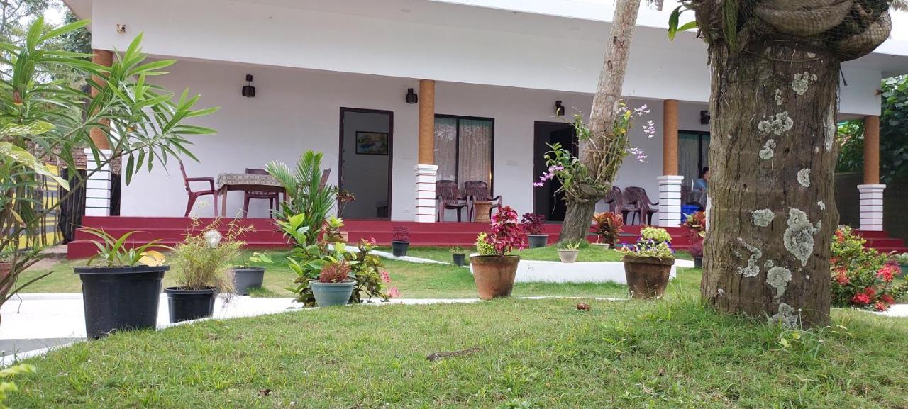 Marari Phoenix Beach Homestay Mararikulam Eksteriør bilde
