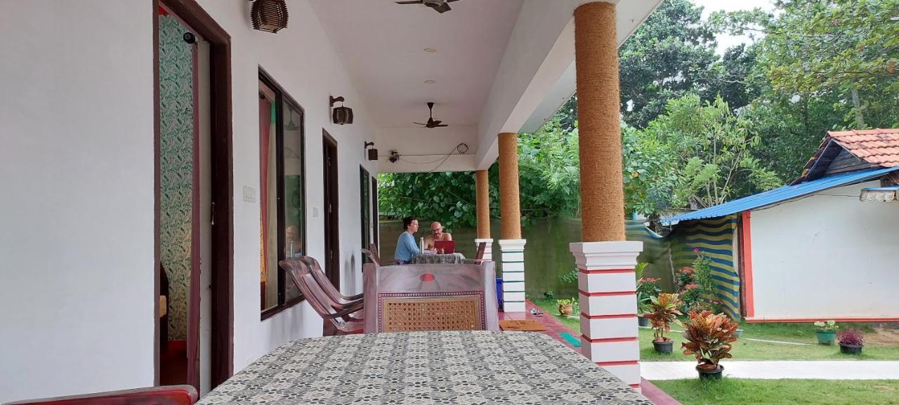 Marari Phoenix Beach Homestay Mararikulam Eksteriør bilde