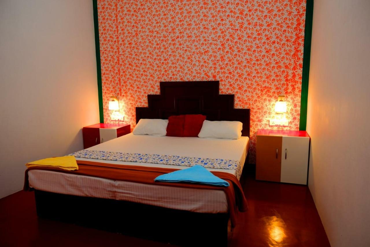 Marari Phoenix Beach Homestay Mararikulam Eksteriør bilde