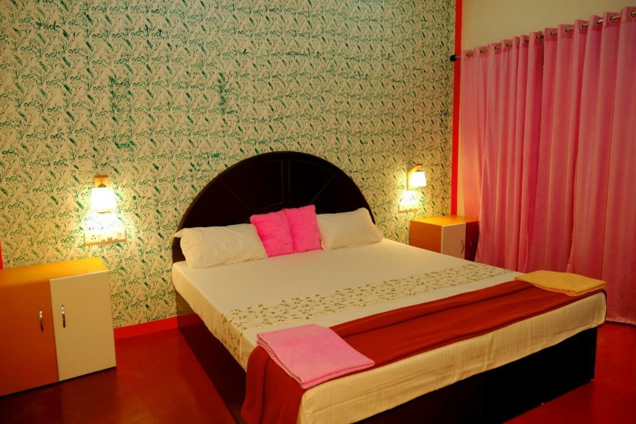 Marari Phoenix Beach Homestay Mararikulam Eksteriør bilde