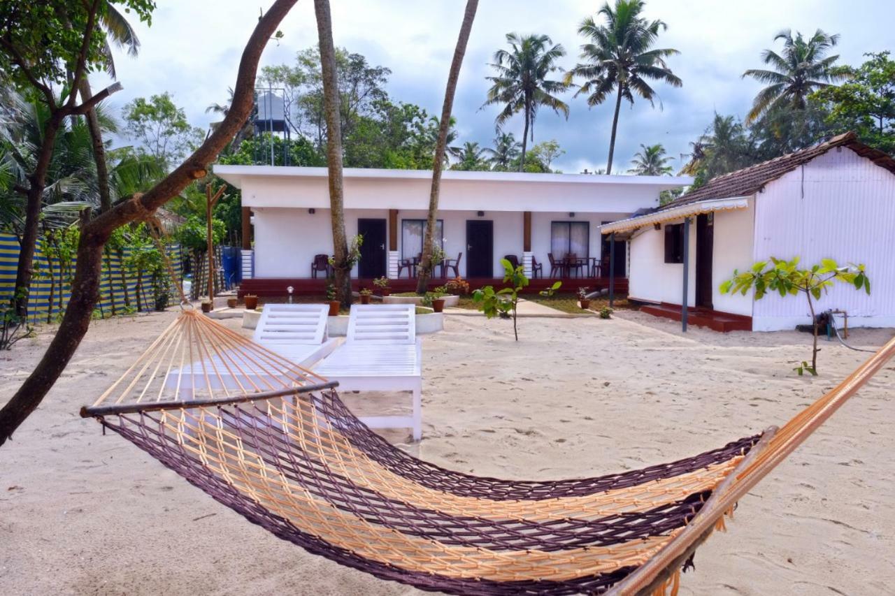 Marari Phoenix Beach Homestay Mararikulam Eksteriør bilde